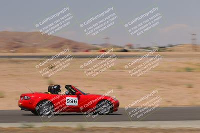 media/Jul-30-2022-Extreme Speed Twilight (Sat) [[245dd23dbe]]/Blue Beginner/220PM Turn 11/